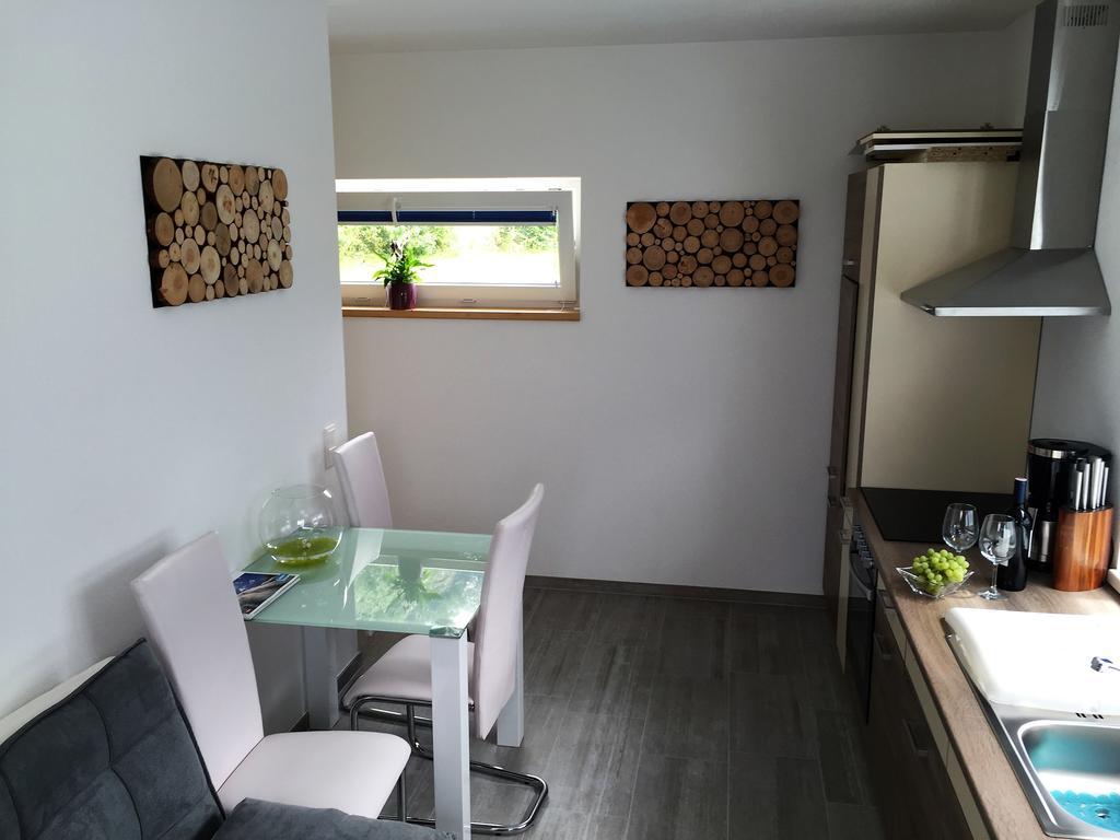 Apartment Maya นอยชติฟ อิม ชตูไปทัล ภายนอก รูปภาพ